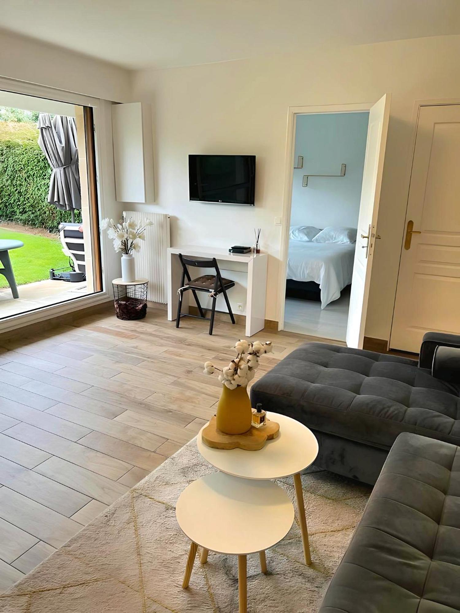 Appartement Avec Jardin Prive - 2 A 4 Voyageur シャビル エクステリア 写真